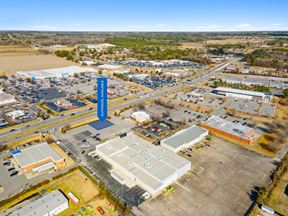 Westgate Shopping Center - Outparcel