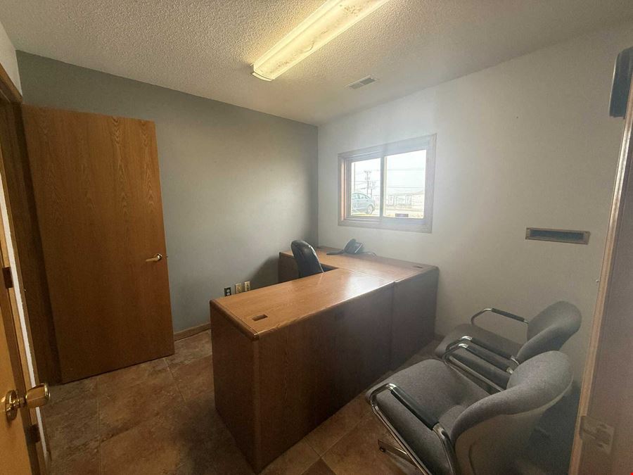 1815 16th Ave SW
