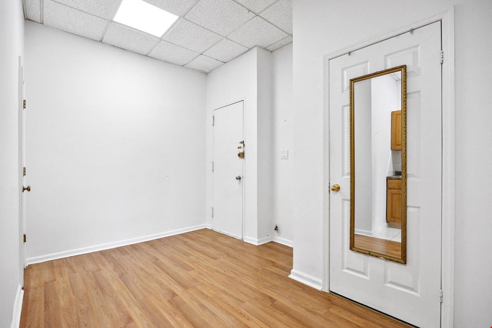 152-26/28 Northern Blvd