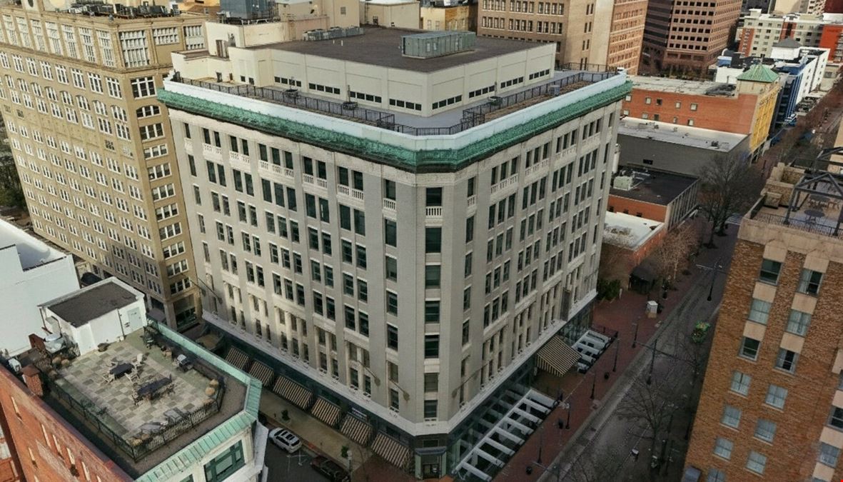 80 Monroe Ave