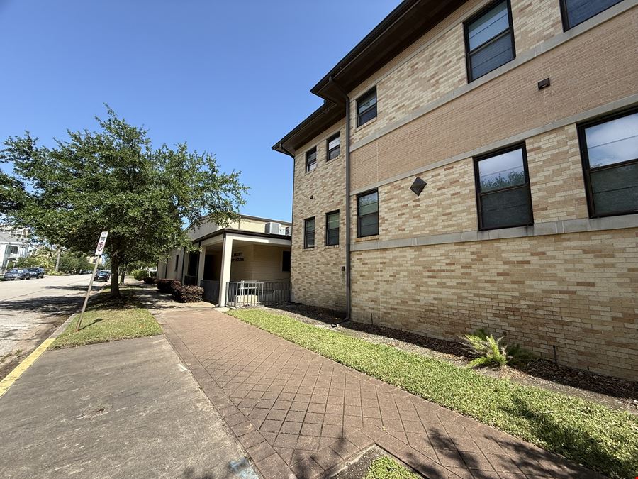 1528 Post Office St, Galveston, TX 77550- Galveston ALF Post Office Campus