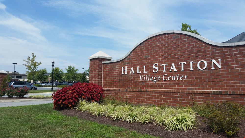 Hall Station Village Center