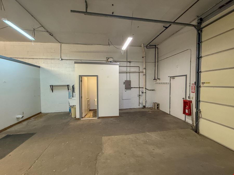 504 4th Ave NW Rochester - Shop Space For Lease