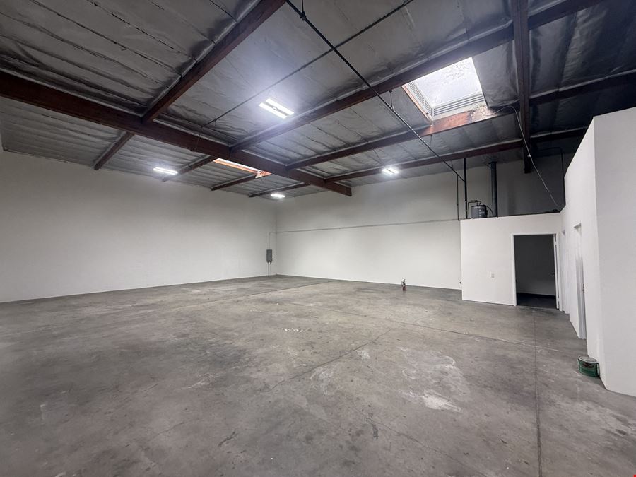 1320 W El Segundo Blvd