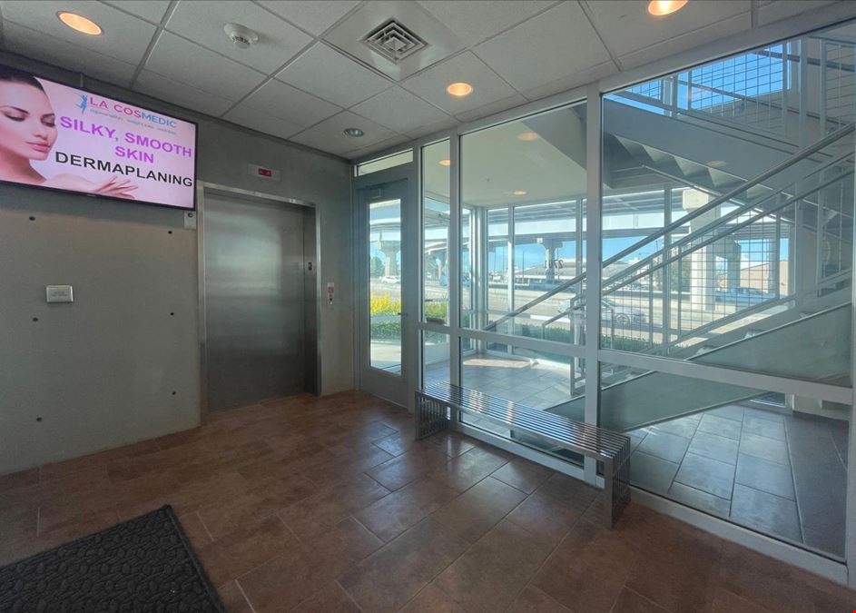 Causeway Blvd Office Space