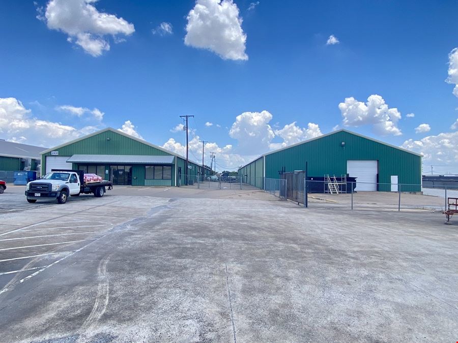 Main Houston Warehouses