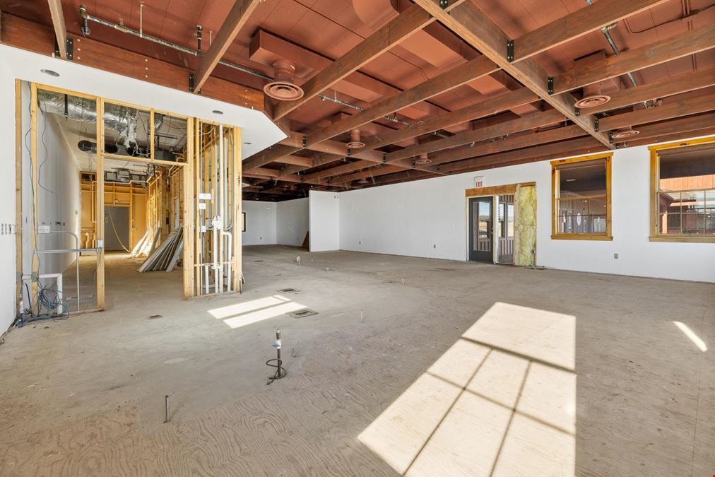 Mt Rushmore Road Office & Retail Flex Space