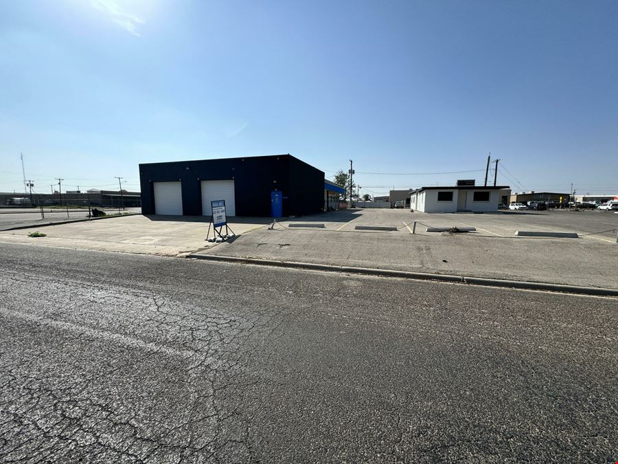 2-Bay Auto Mechanic Station in Downtown Odessa - Leased