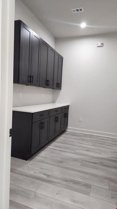1325 Main St Unit 502