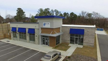 Preview of commercial space at 623 Country Day Rd