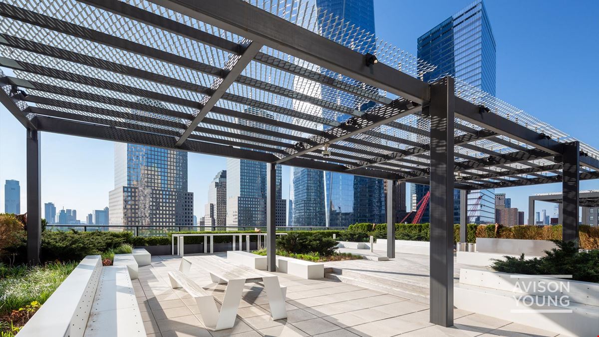 175 Greenwich Street - Industrious - 3 World Trade Center