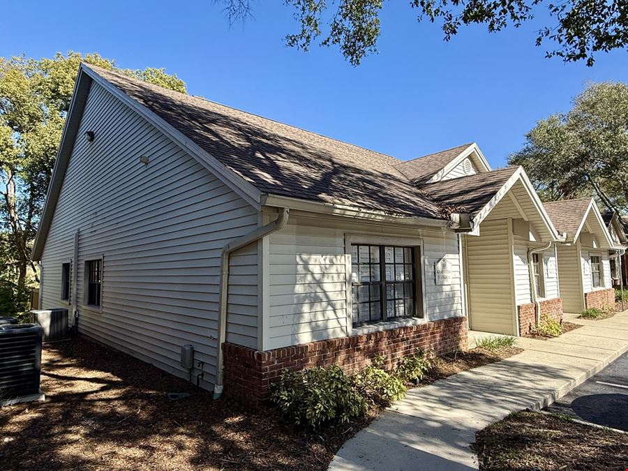 2 Unit -  Free Standing Attorney’s Office / Zoned Medical