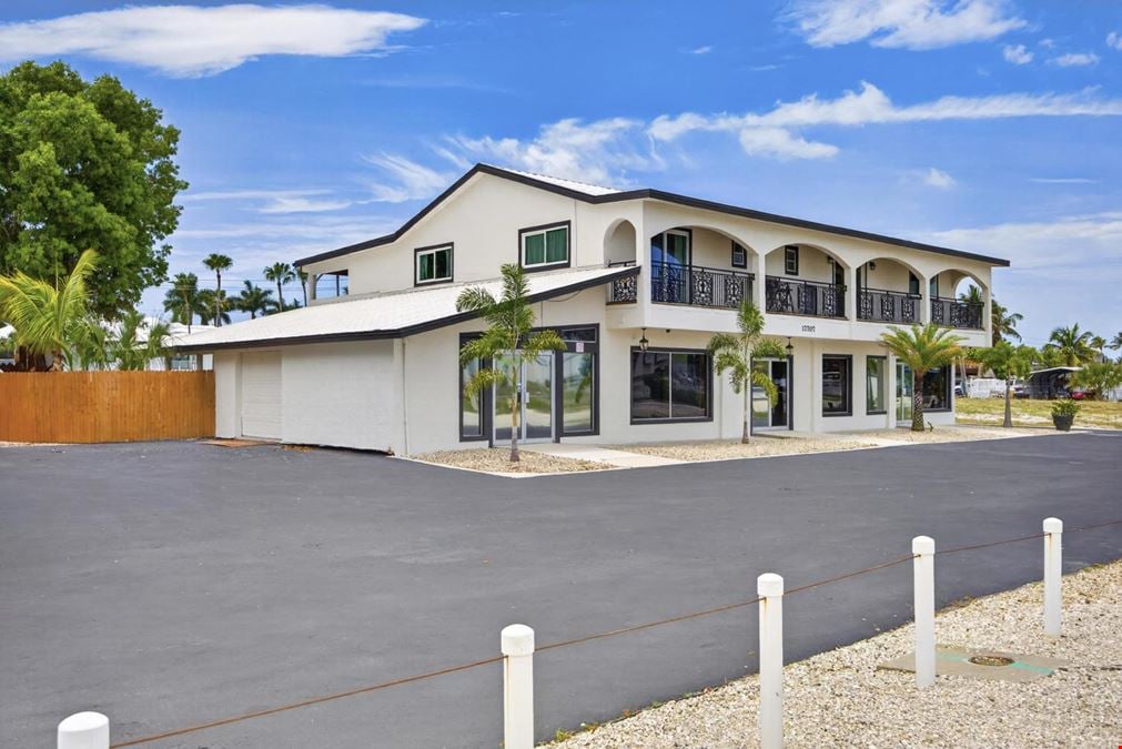 17707 San Carlos Blvd