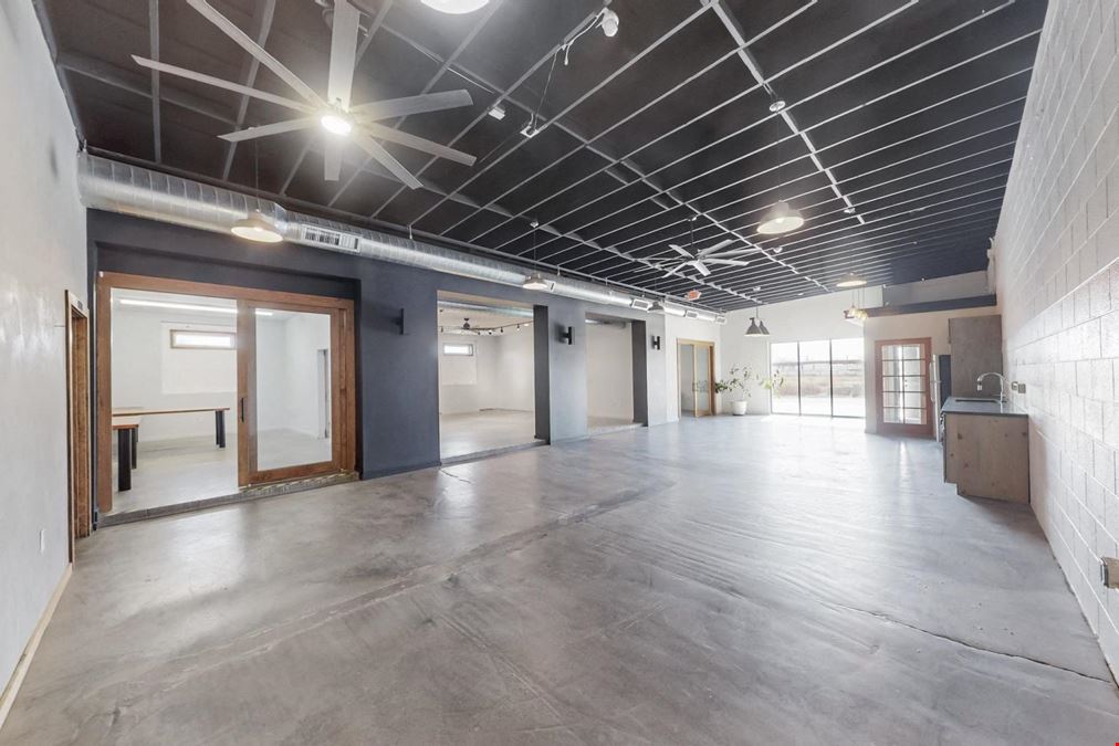 CLASS A LOS RANCHOS OFFICE/RETAIL SPACE