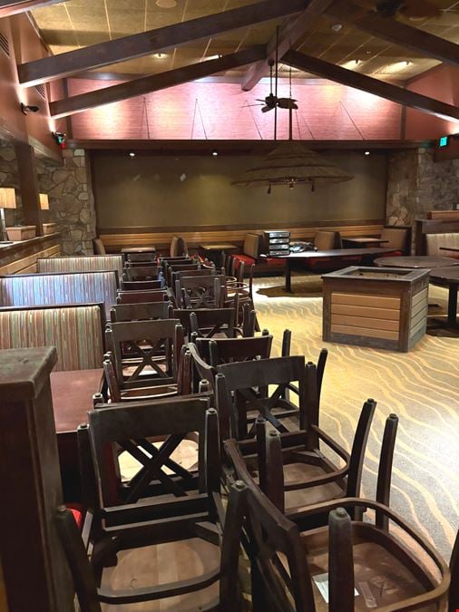 Former Bahama Breeze
