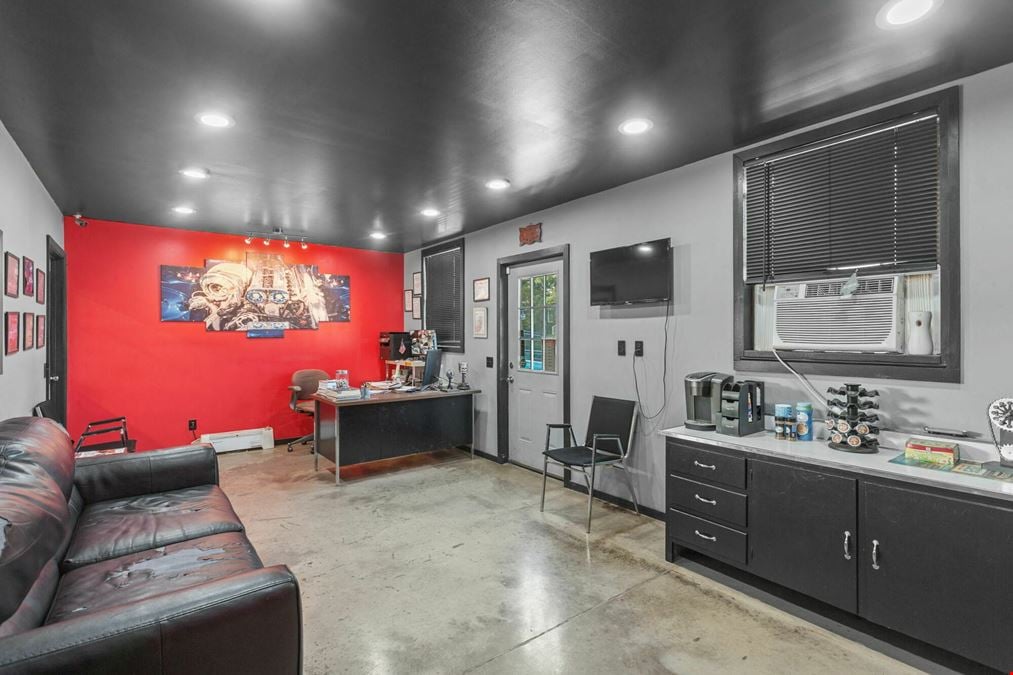 TURNKEY AUTO REPAIR SHOP AVAILABLE IN DOWNTOWN HARRISONBURG