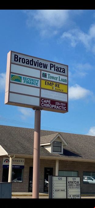 BROADVIEW PLAZA