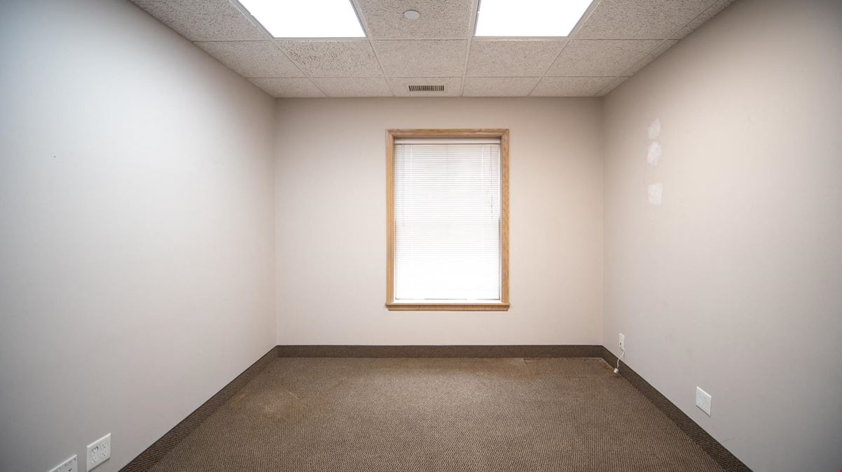 Elton Hills Professional Center