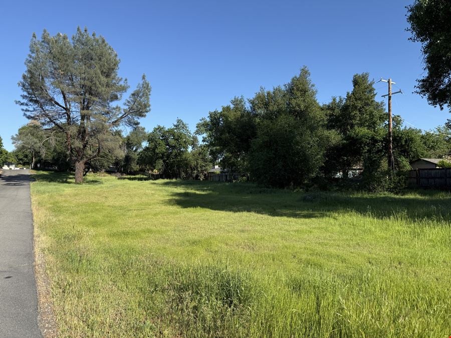 3643/3645 Bechelli Ln