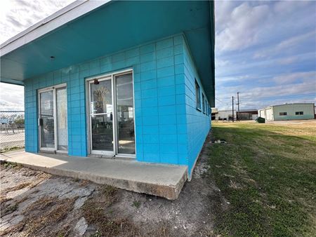 Preview of Industrial space for Sale at 101 McIntyre Ave