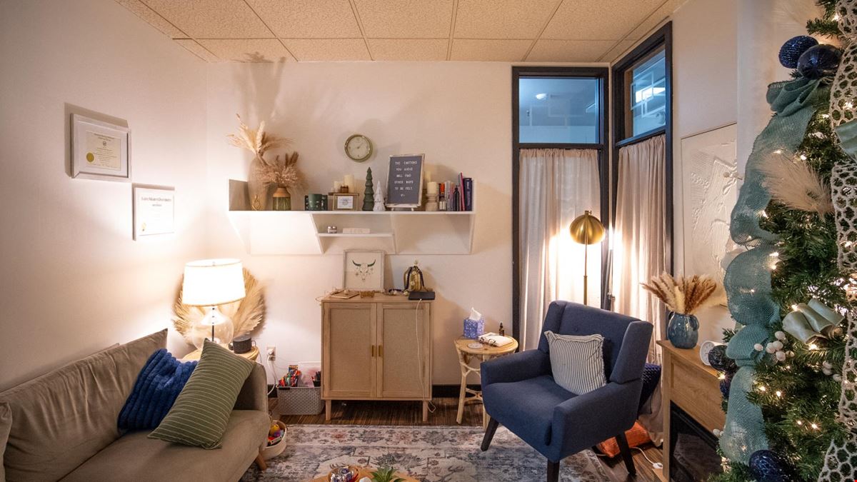 The 300 1st Historic Suites