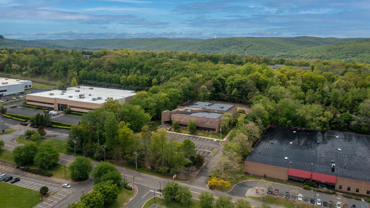 500 Corporate Dr