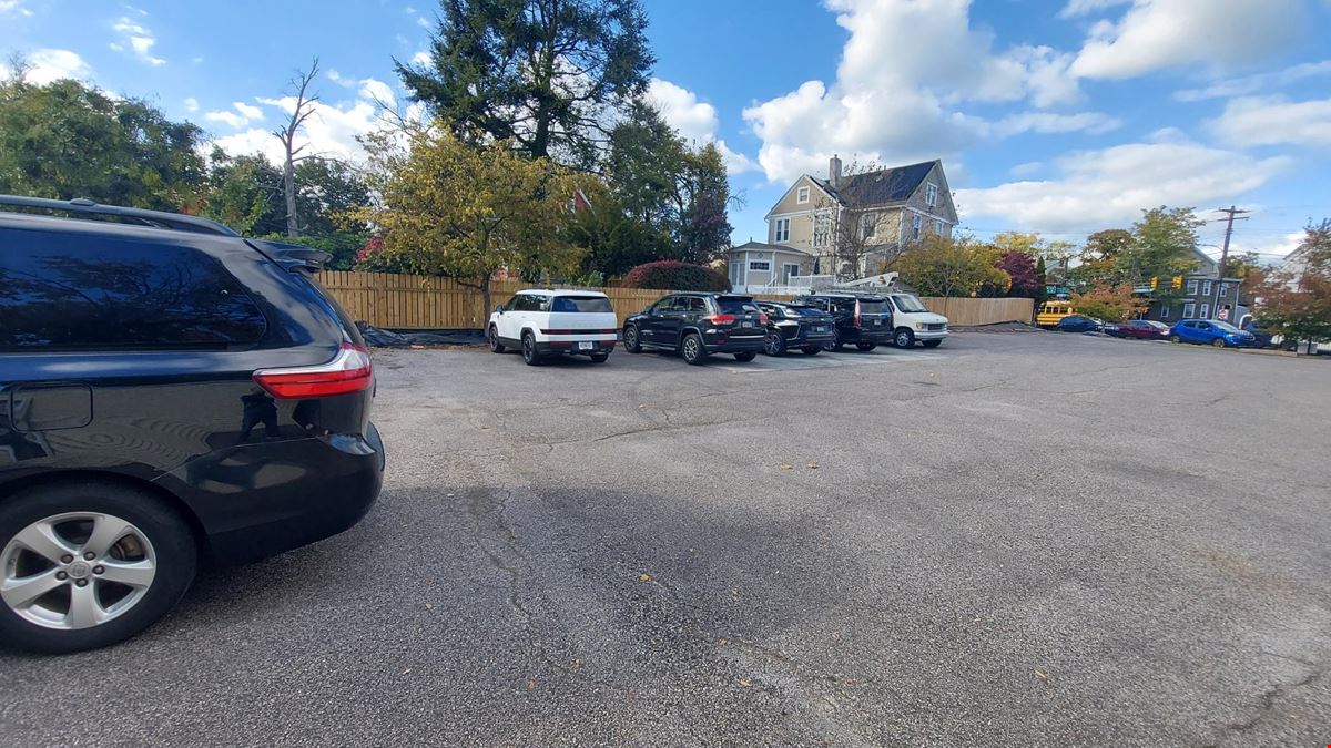 500 W Cheltenham Ave