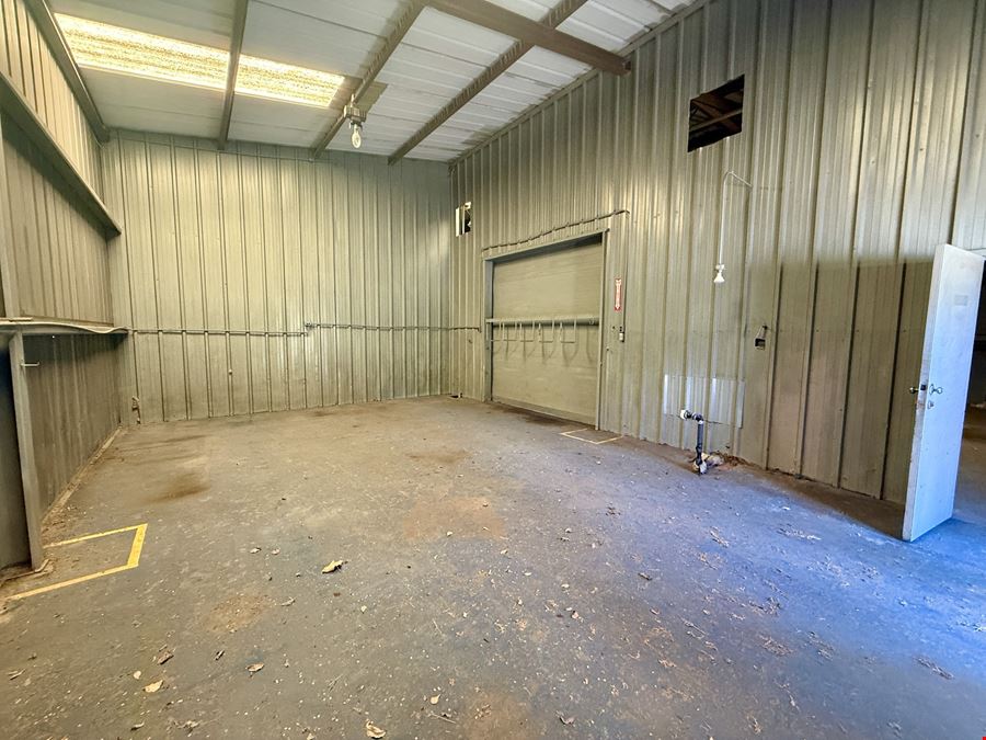 503 S Main Street -6,658 SF OFFICE/INDUSTRIAL FLEX ON 2.24 A