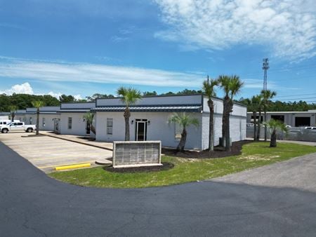 Preview of Industrial space for Rent at 6215 Rangeline Rd