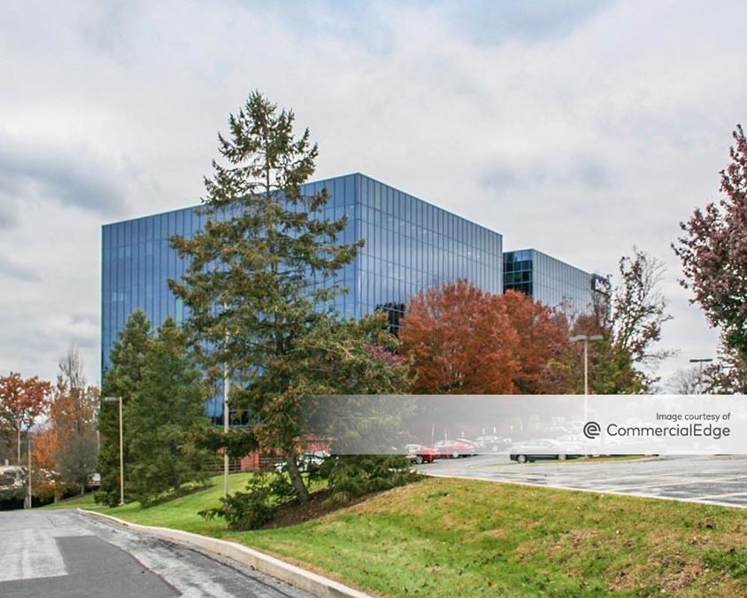Camp Hill Corporate Center - 300 Corporate Center Drive