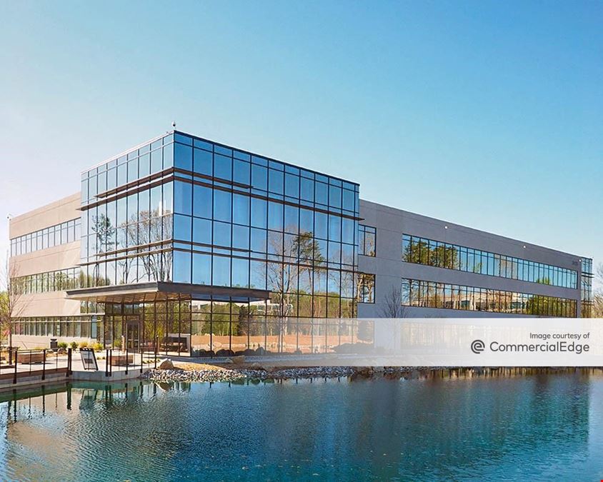 LakePointe Corporate Center