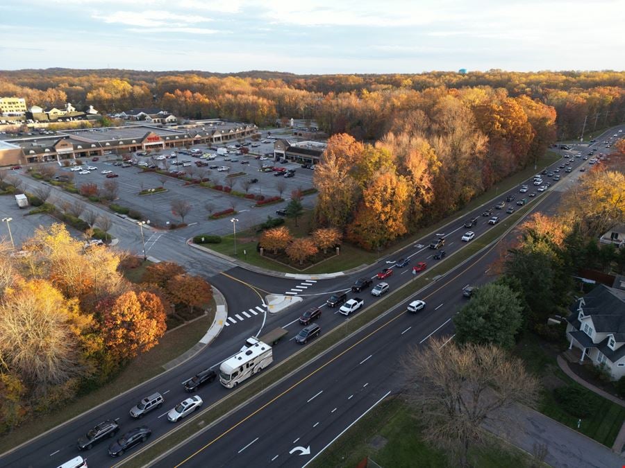 Market at South River Colony