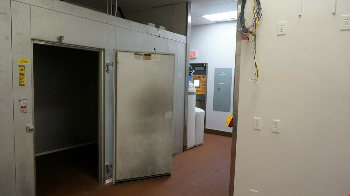 Alpine Plaza East Restaurant Space