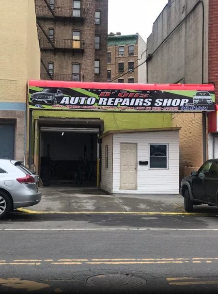 Preview of Industrial space for Rent at 3398 Third Ave
