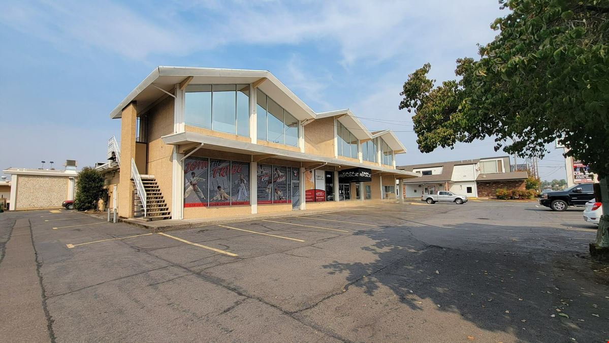 Stayton Plaza