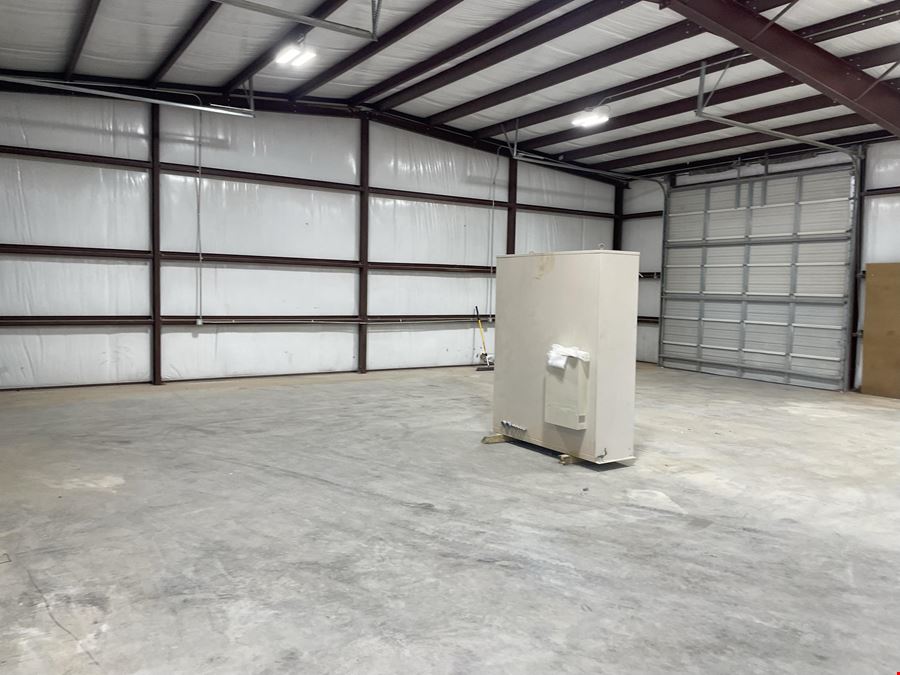 5,000 +/- SF Industrial on 3.00 AC