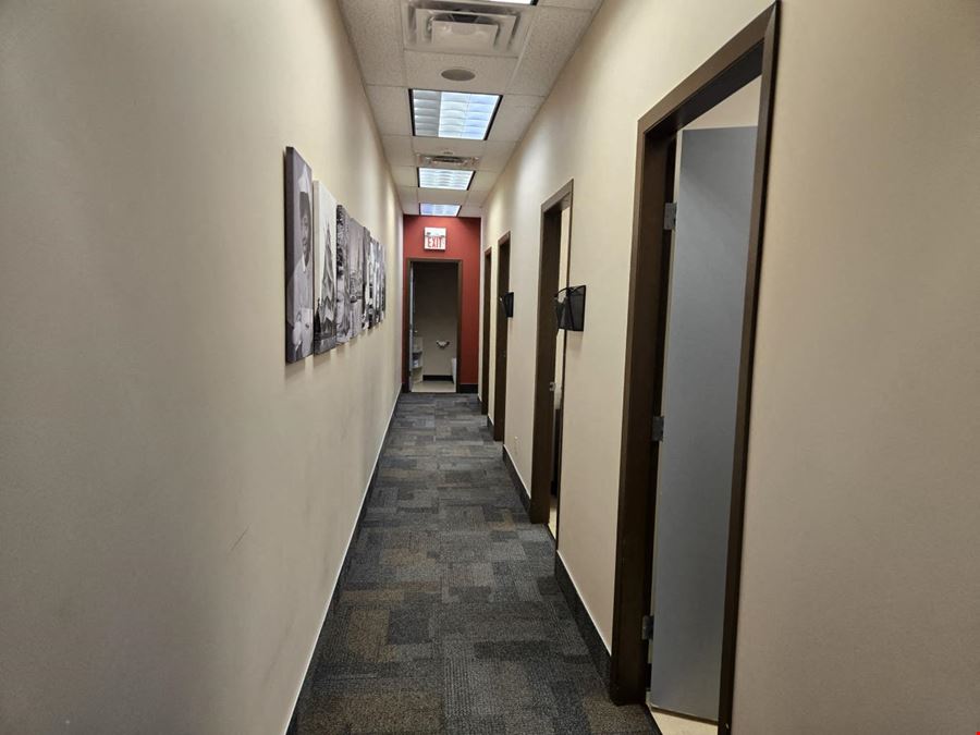 Bearspaw Plaza: Medical Office Space