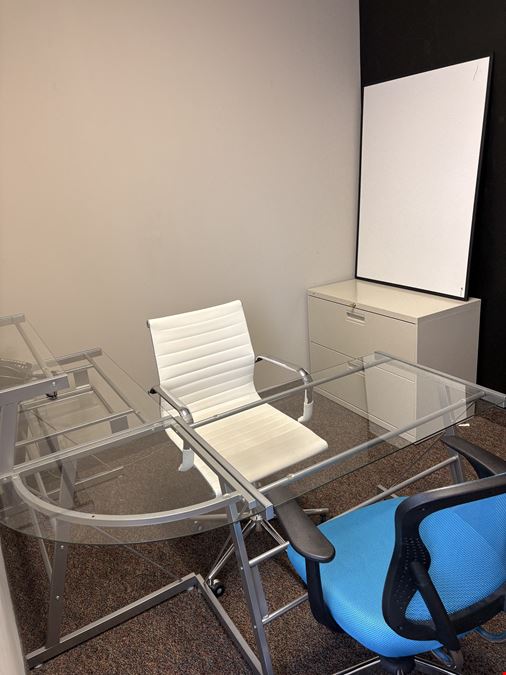 125 Lakeshore Road East Unit C