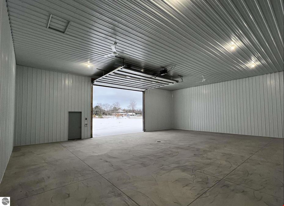 7438 Geronimo Trail