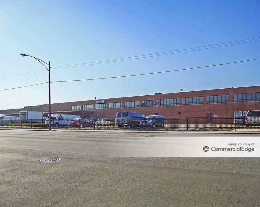 Midway Business Center - 5555-5561 South Archer Avenue