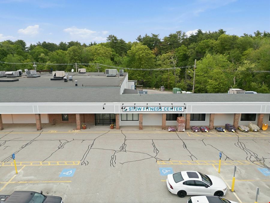 Stow, MA - Stow Shopping Center