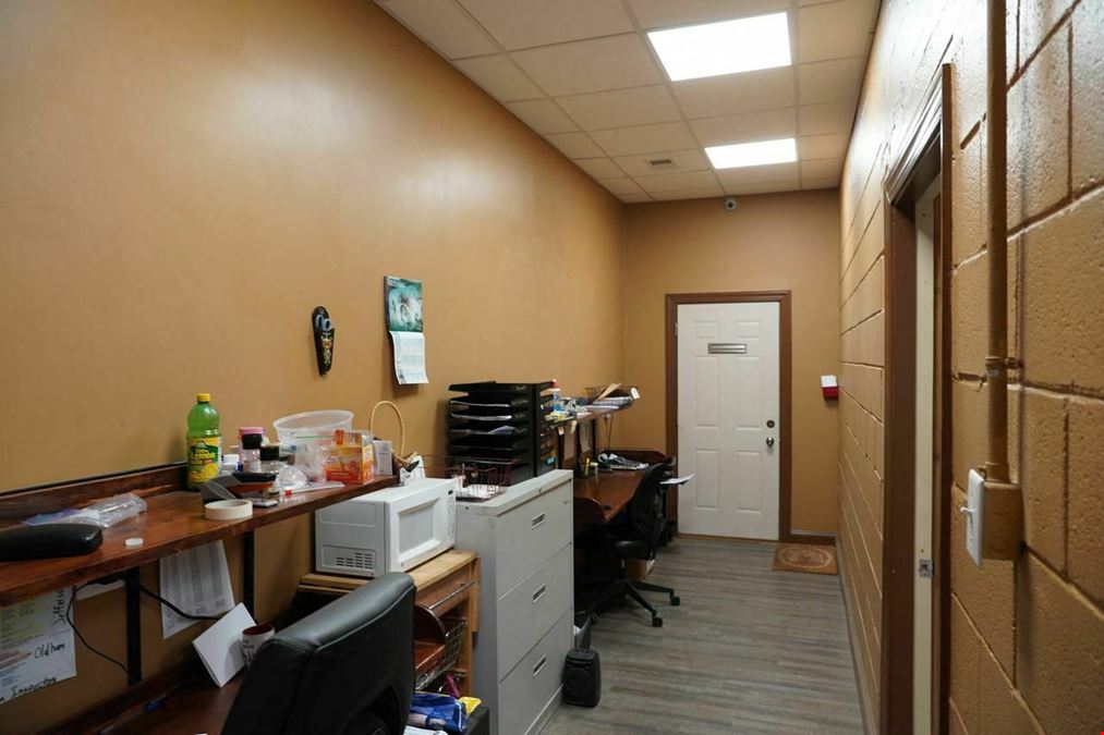 Flex Warehouse/Office For Sale Near Churchill Downs
