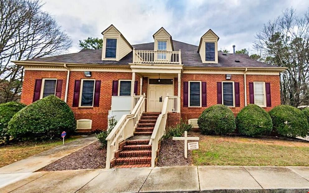 900 N Hairston Rd