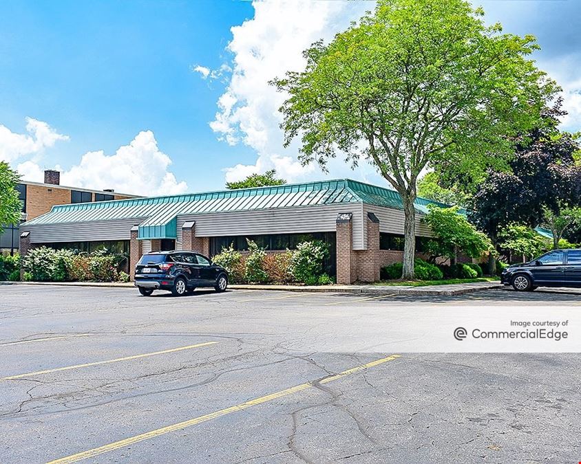 Woodwinds Office Center