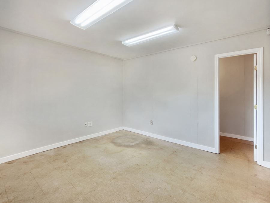 2565 Halls Mill Rd, Suite D