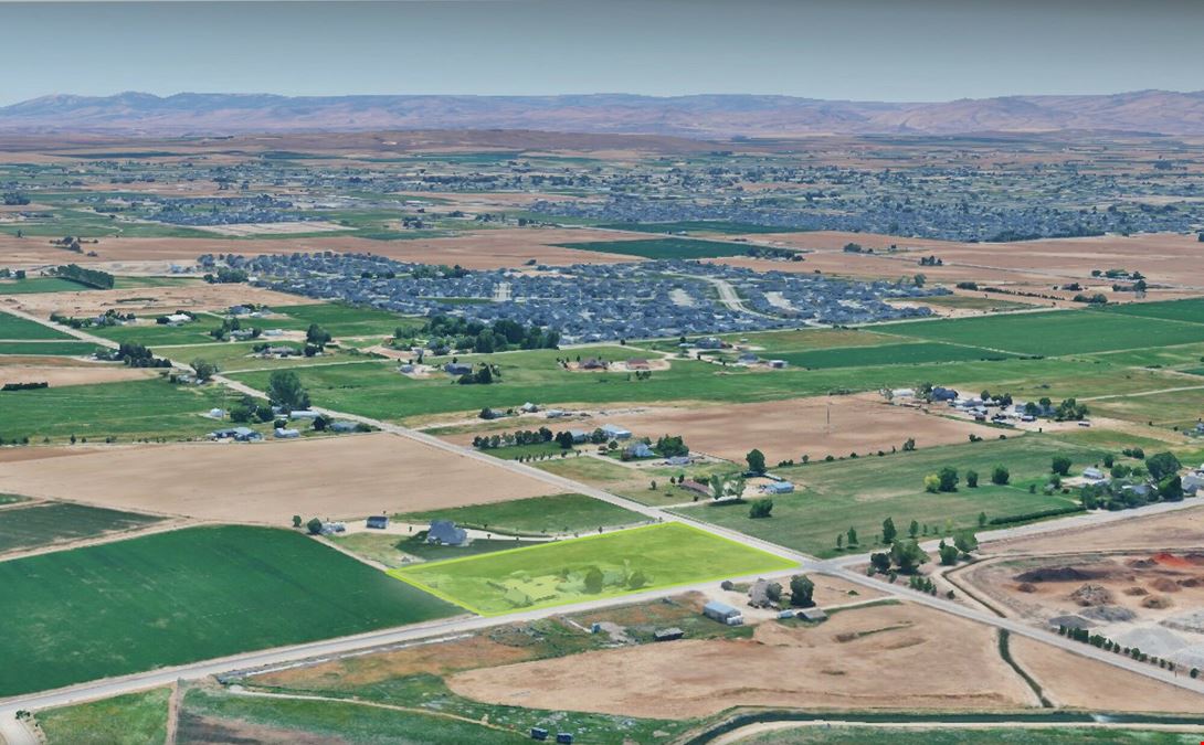 5-ACRE PROPERTY WITH RESIDENCE, COMMERCIAL YARD & SHOPS