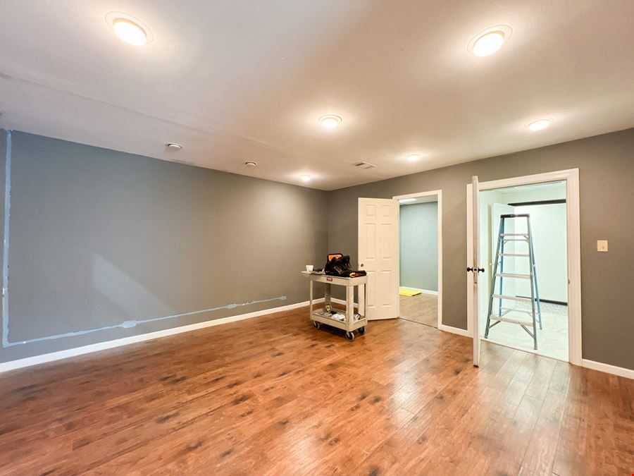 ±4,000 SF Office / Warehouse Suite in Rathborne Business Park