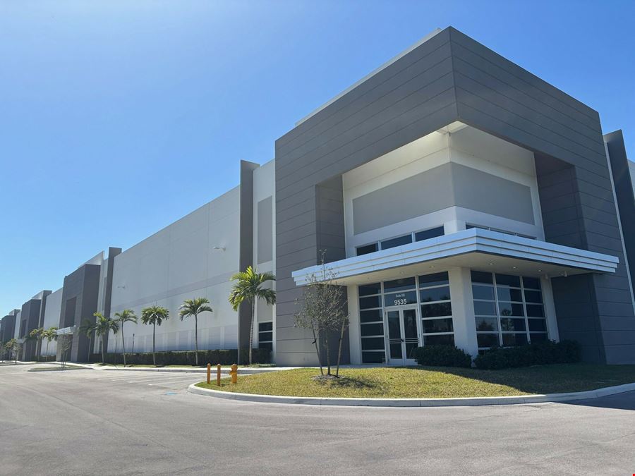 Miami Midway Park - Building 4