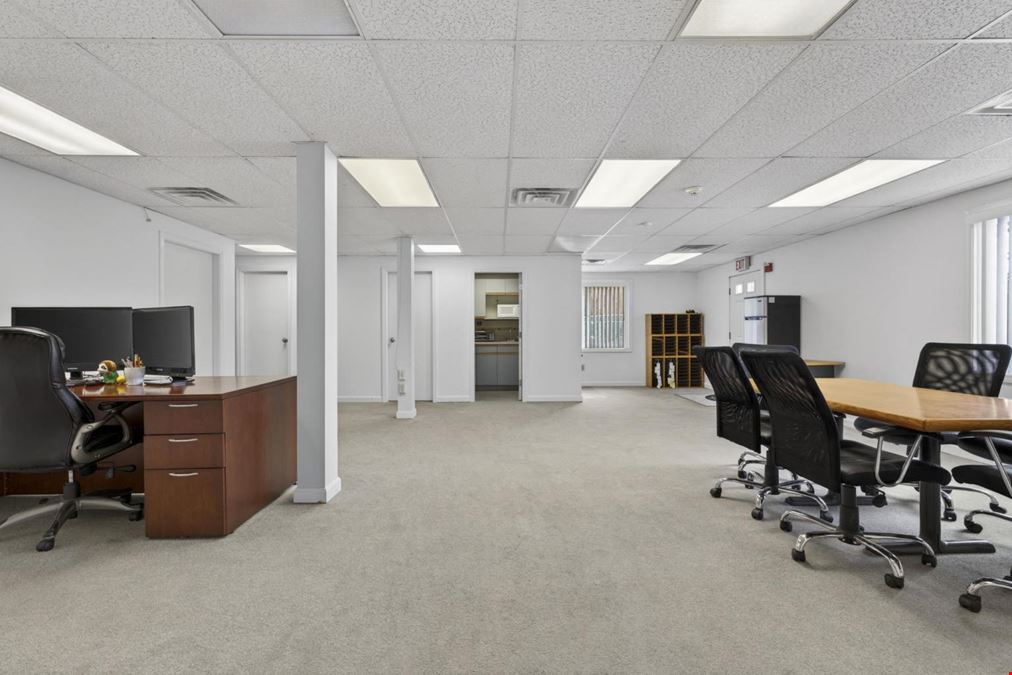 Flexible Office Condo, Dual Entry, Income Potential