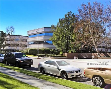 Preview of commercial space at 21820 Burbank Blvd.
